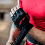 כפפות לחדר כושר עם חיזוק לפרק כף היד