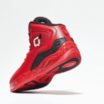 נעלי כדורסל אדום