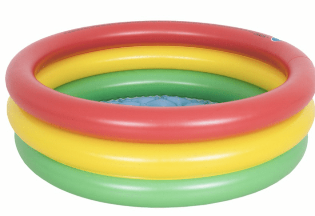 בריכה מתנפחת עם תחתית מתנפחת